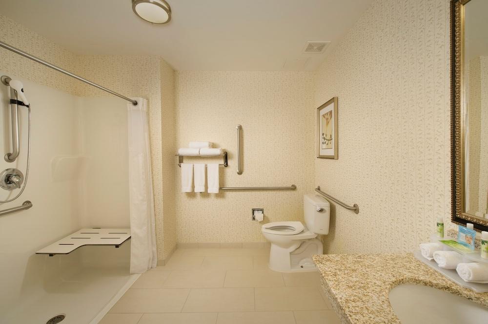 Holiday Inn Express & Suites Alexandria - Fort Belvoir By Ihg Exterior foto