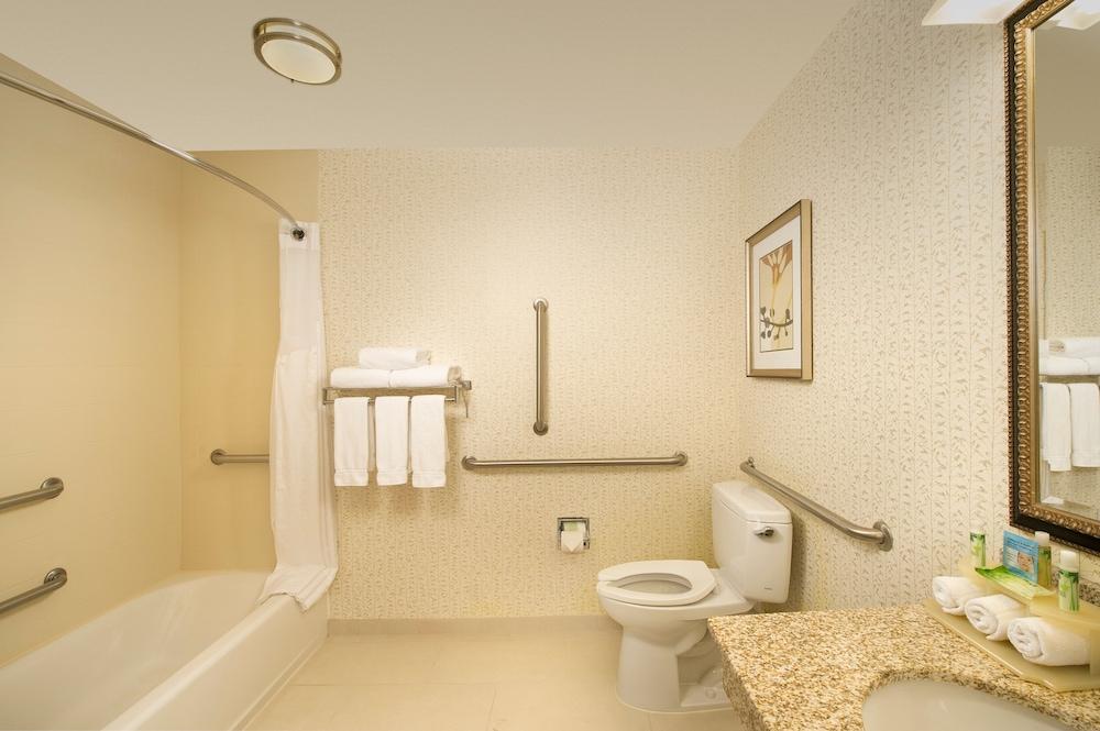 Holiday Inn Express & Suites Alexandria - Fort Belvoir By Ihg Exterior foto
