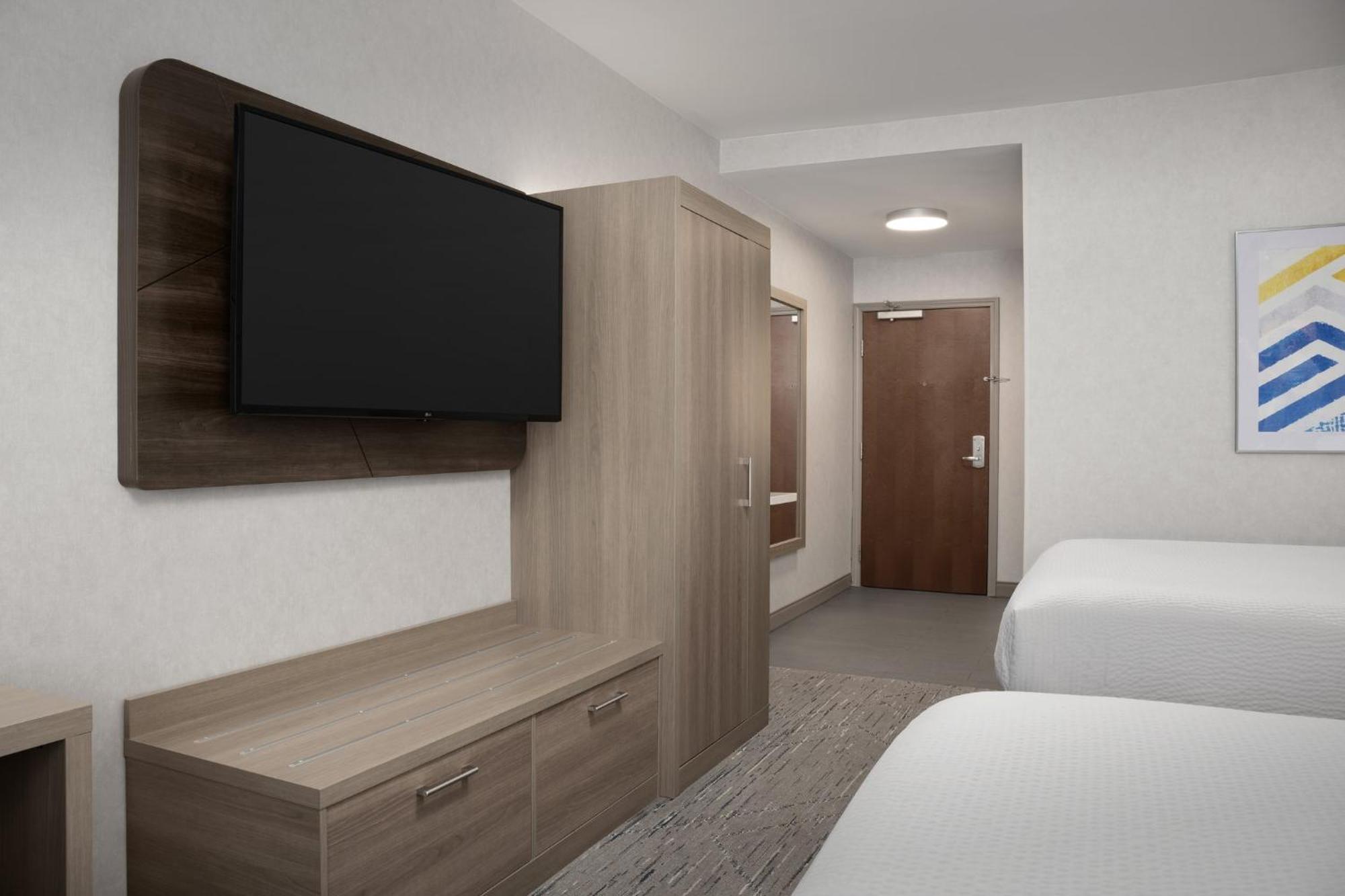 Holiday Inn Express & Suites Alexandria - Fort Belvoir By Ihg Exterior foto