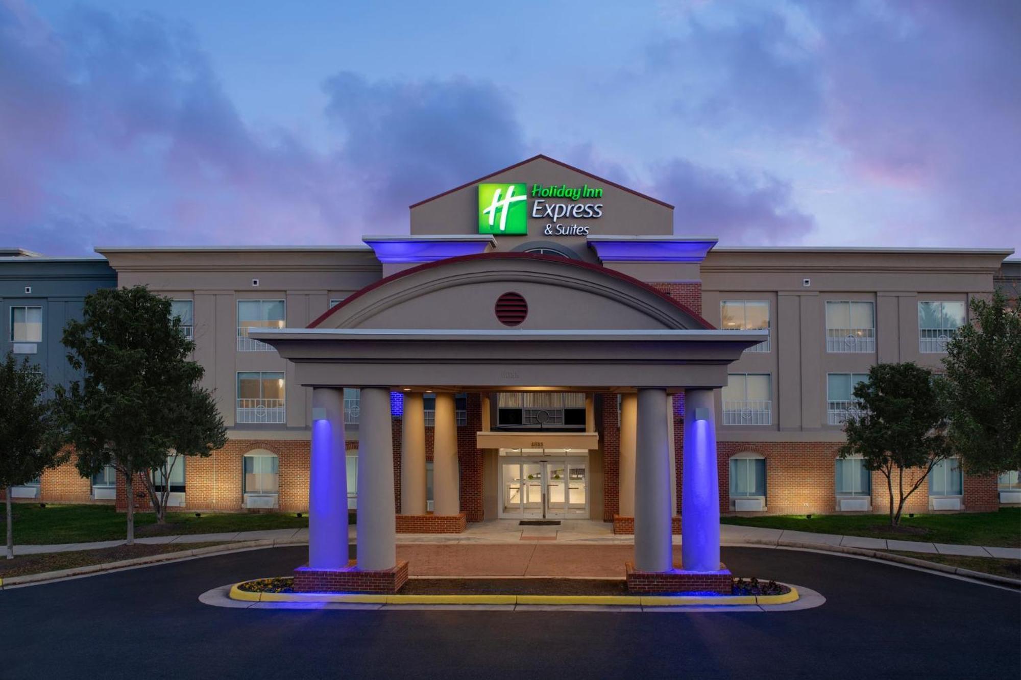 Holiday Inn Express & Suites Alexandria - Fort Belvoir By Ihg Exterior foto